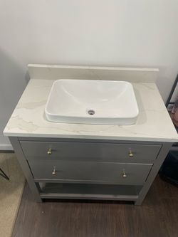 Bathroom vanity