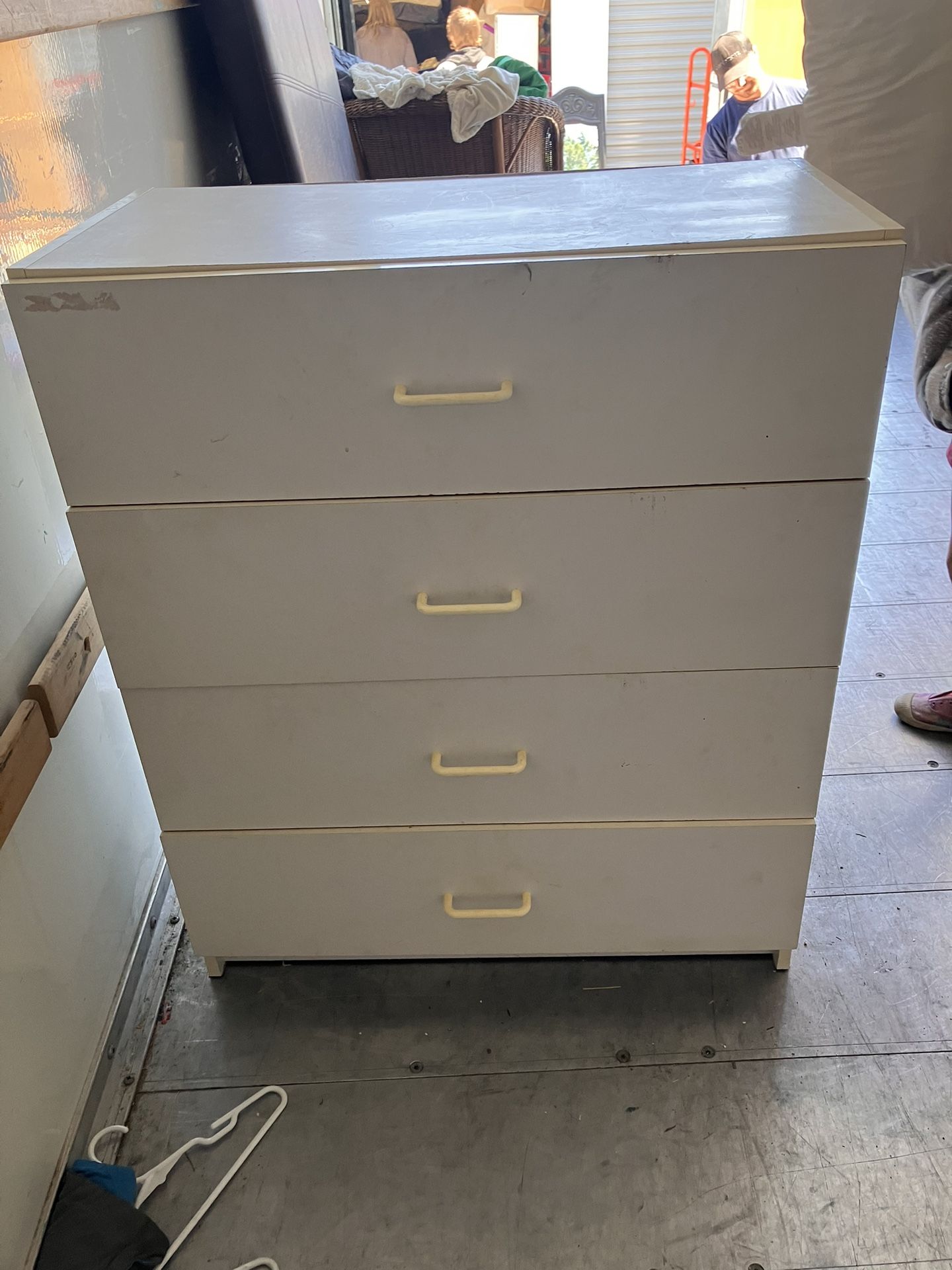 Dresser