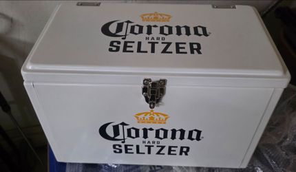 Corona Hard Seltzer Metal 18 can Beer Cooler - Handles, Hinged & Latch-Nice Condition
