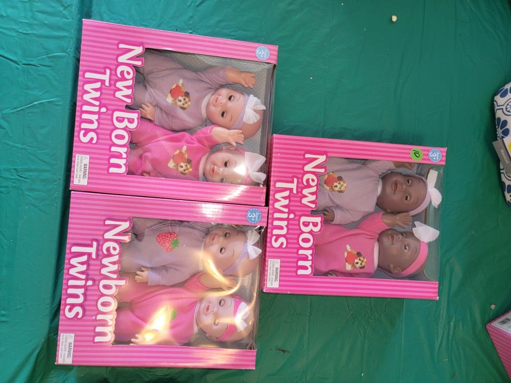 ******NEW BORN TWIN DOLLS. PRICE IS CHOICE