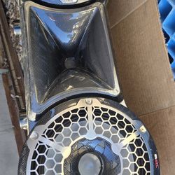 Ds 18 Speaker PODS With Tower Mounts