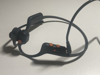Aftershokz headset