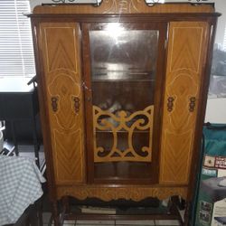 Antique 1920's China Cabinet