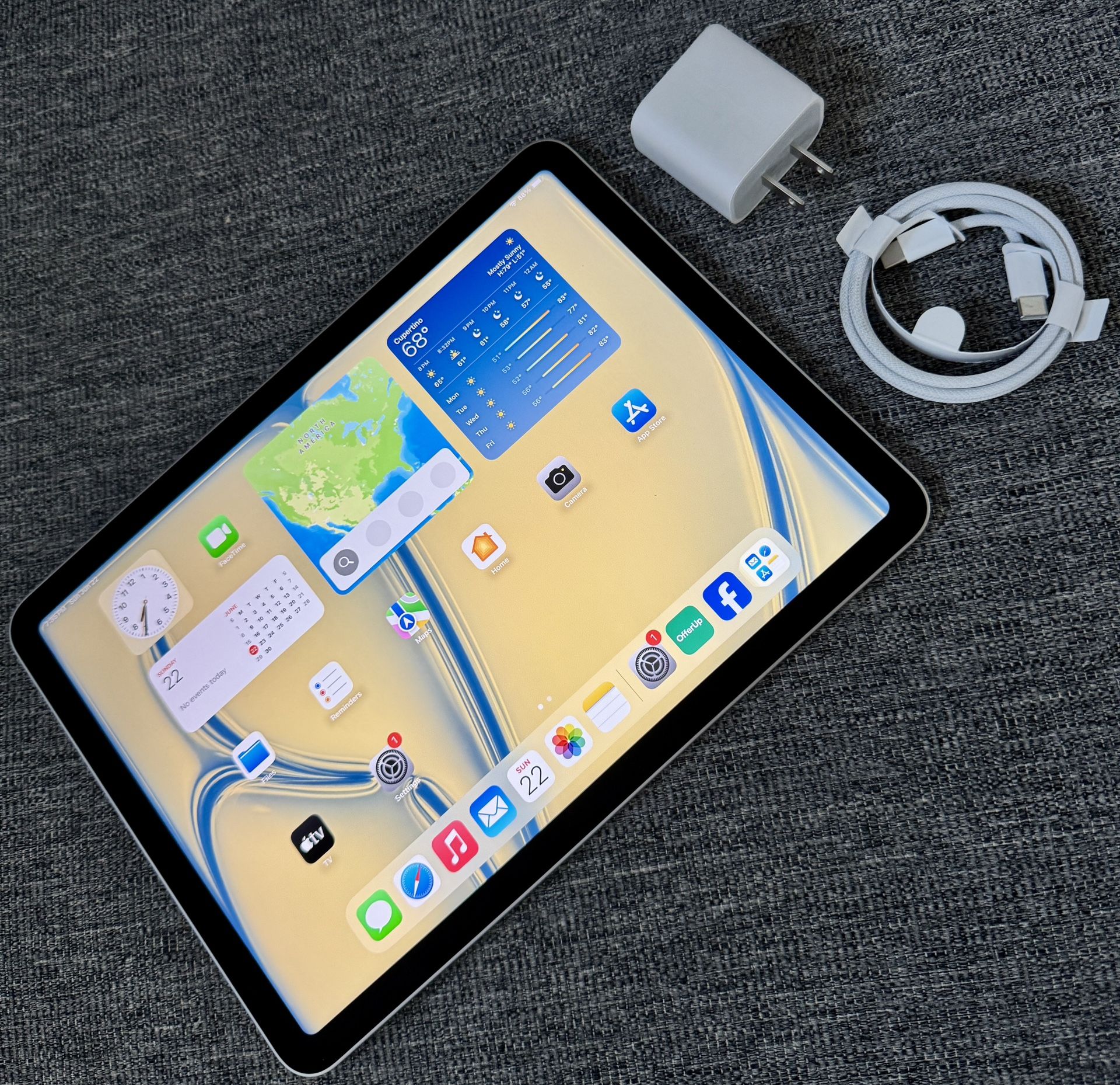 Apple iPad Air 11-inch 128GB Starlight Color! (2025 Model) Brand New Opened Box! Apple Warranty Till 6/2026!!