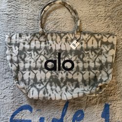 Alo Bags- Brand New- Mother’s Day Gift
