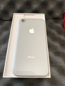Iphone 8 Silver 64GB ANY CARRIER