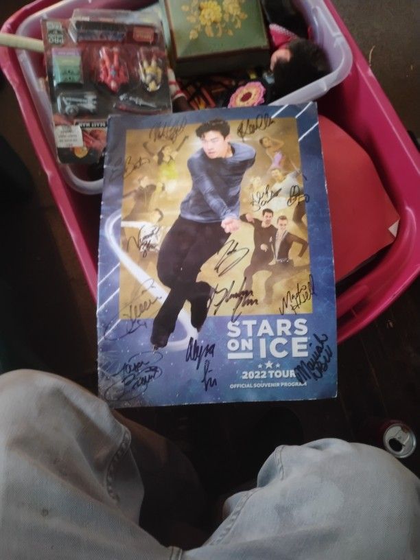 2022 Tour of the Stars on Ice official souvenir program