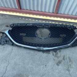 2017-2020 Mazda CX5 Grille 