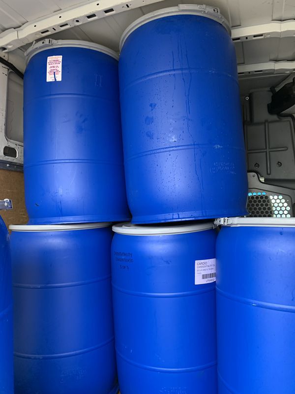 55 Gallon Plastic Barrels with lids - Food grade for Sale in Detroit