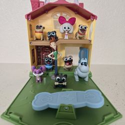 Puppy Dog Pals Playset