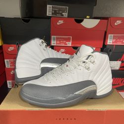 JOrdan 12 White Dark Grey Size 8M