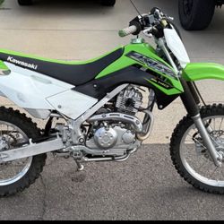 2019 klx 140