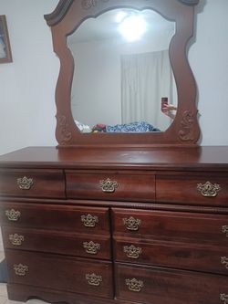 BASSETT  DRESSER