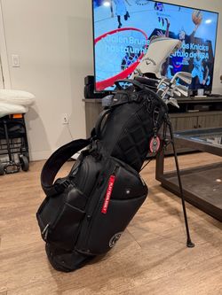 Left handed golf set, Callaway, Taylormade, Titleist
