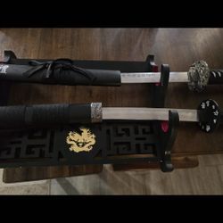Replica Katanas With Mount