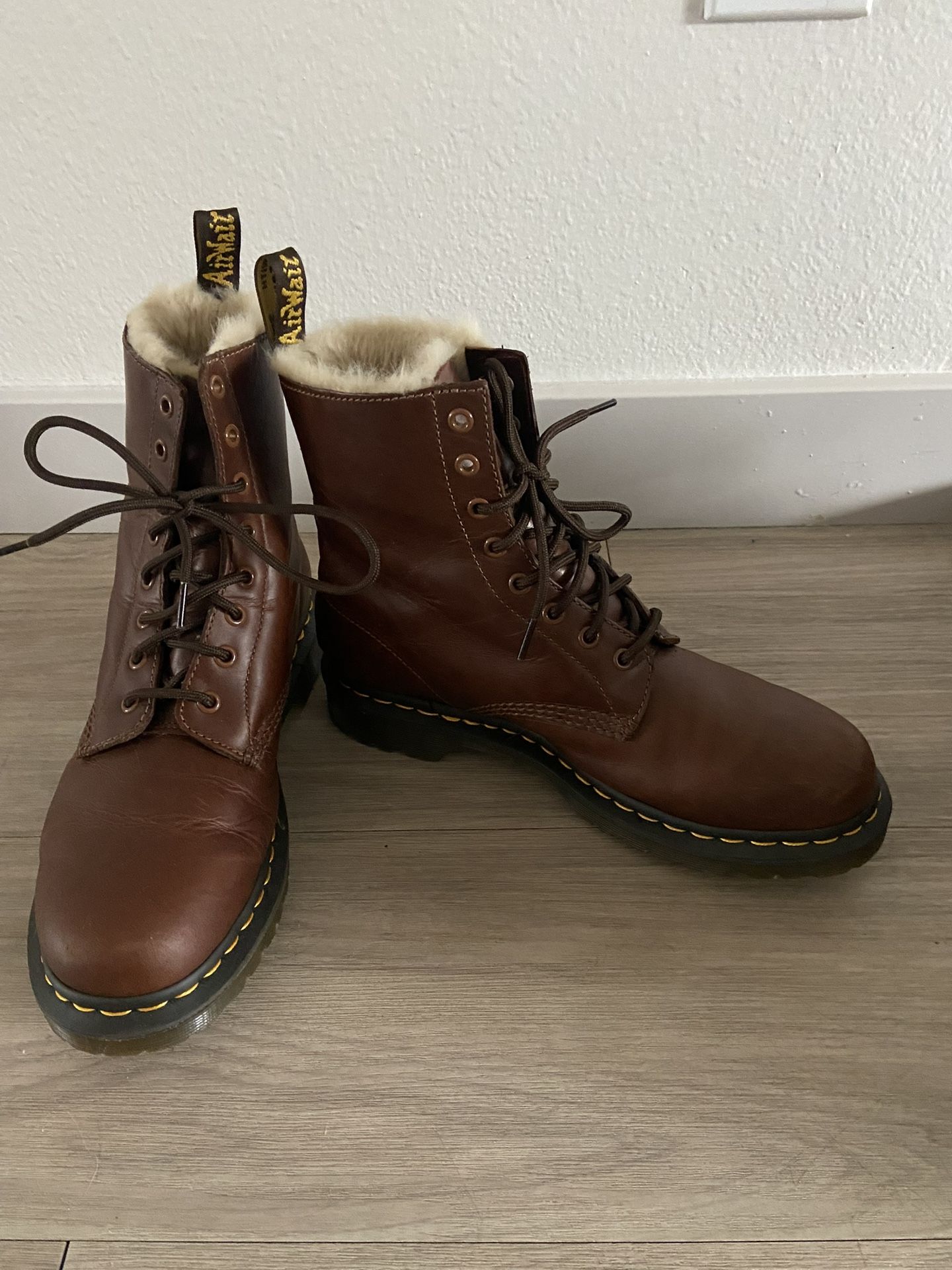 Doc Martens Fur Lines Boots