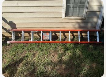 20ft extension ladder brand new never used!