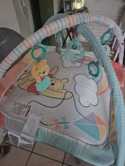 Baby play