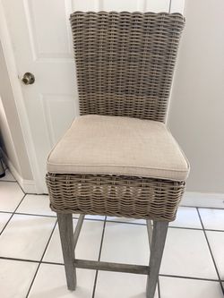 Rattan height chairs