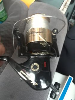 Shakespeare Bigwater 5500 open face fishing reel on a Gamestar model no. 8560 fishing pole. Only used in Fresh water