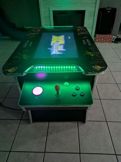 Arcade classics cocktail table