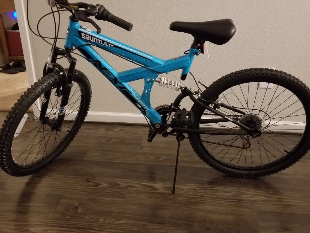 24" NEXT Girls' Gauntlet Bike