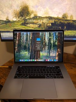 MacBook Pro 15.4 inch no scratch clear screen
