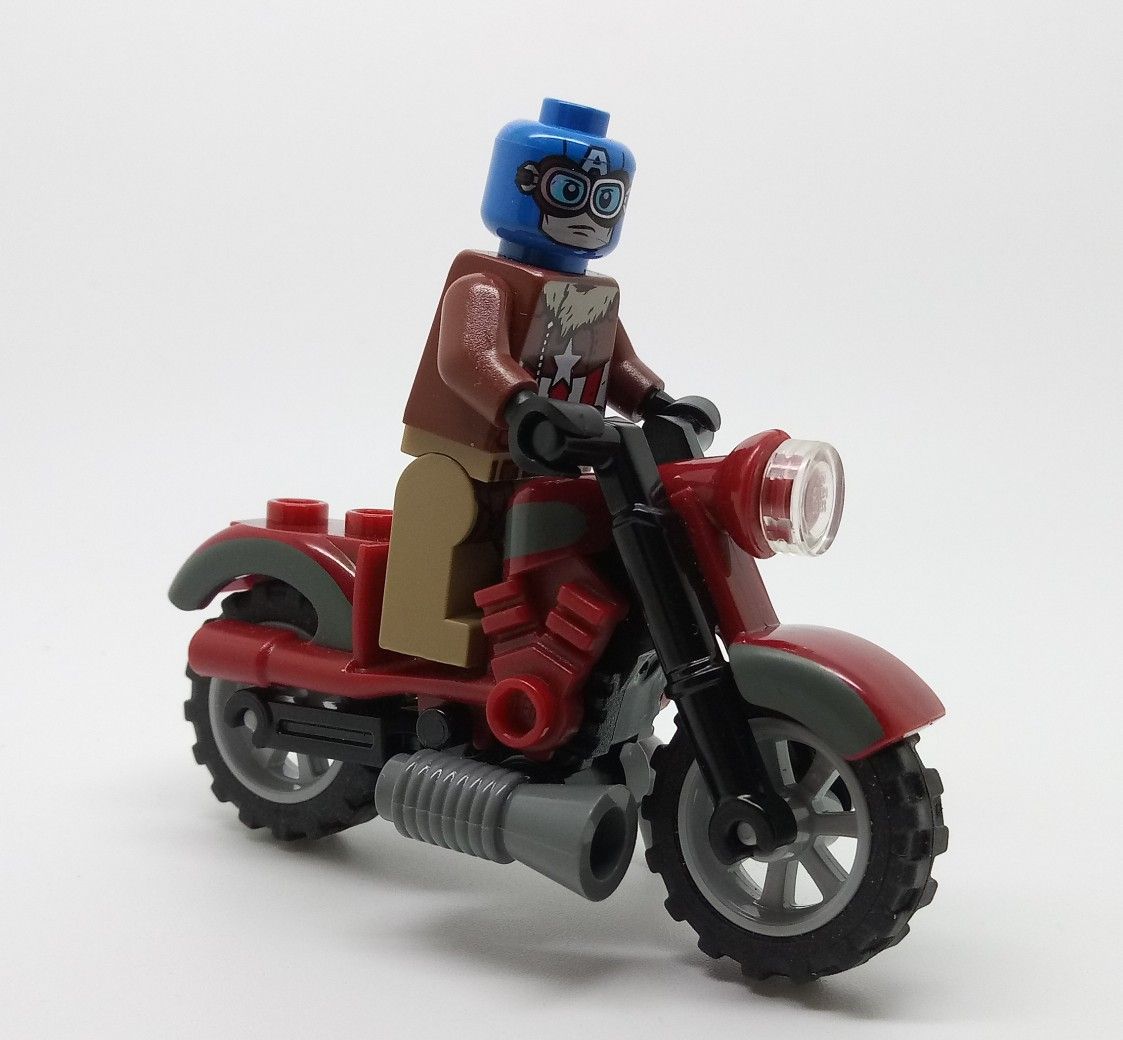 Lego Captain America with Motorcycle Minifigure