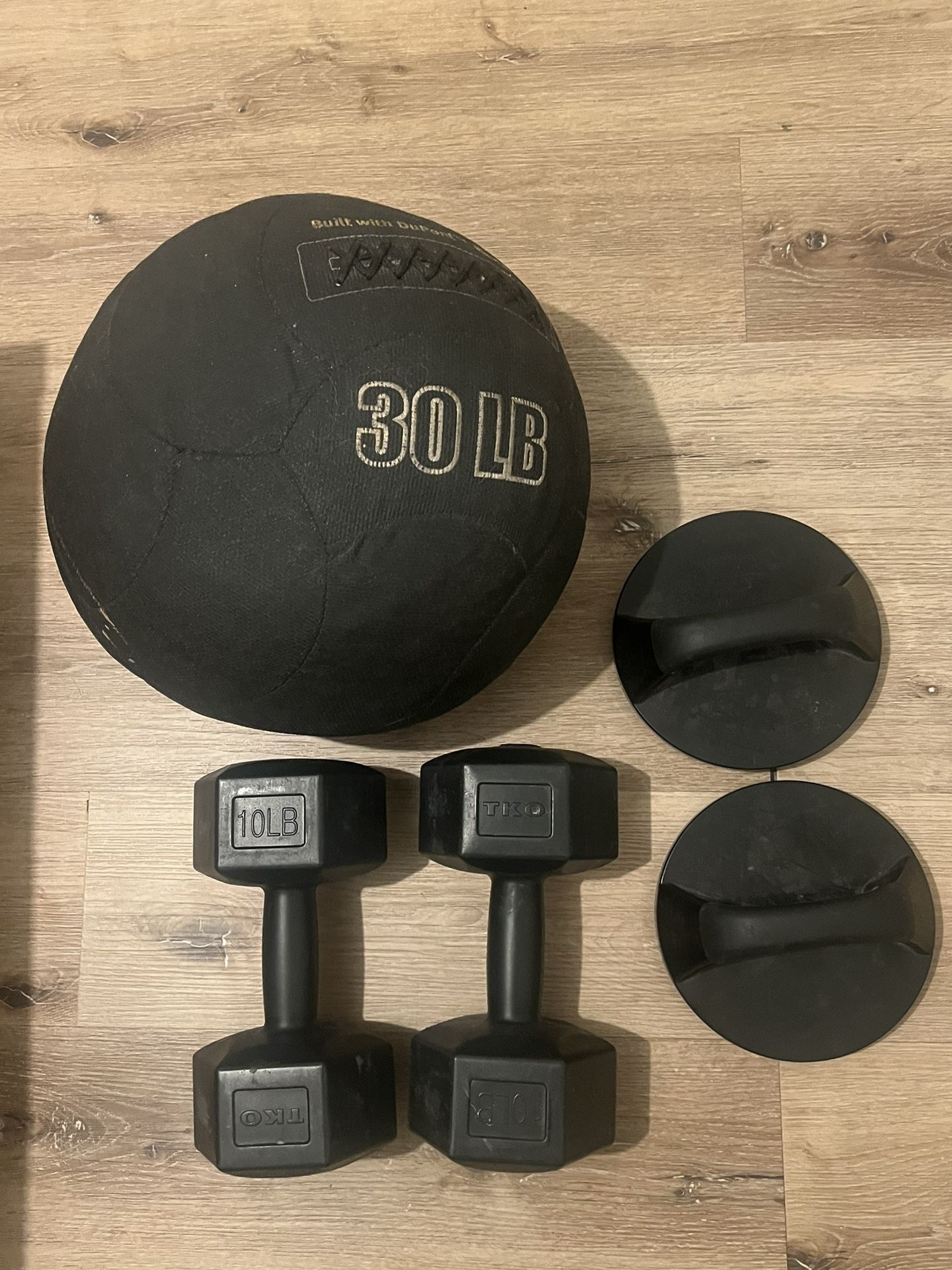 30lb Medicine Ball
