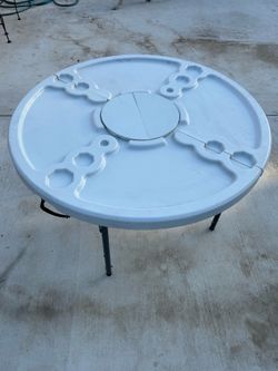 Camping table