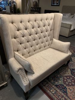 Brand new love seat chair