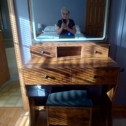 Kathryn Vanity