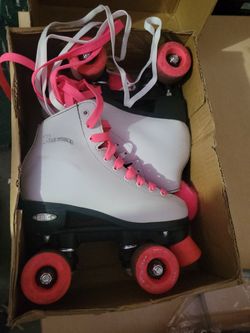 Girl's Roller Skates 