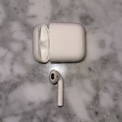 Apple EarPods case & LEFT earbud