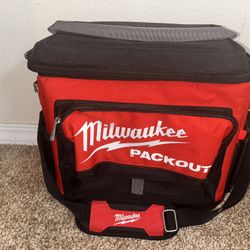 NWT Milwaukee Packout Cooler