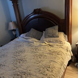 King Size With Box Spring And Mattress 