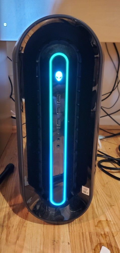 Alienware R10 Gaming Desktop