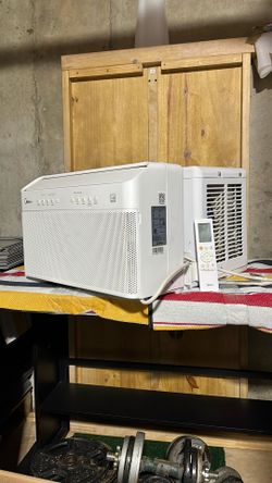 Midea 8000BTU U-shaped window A/C unit