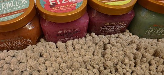 Tree Hut Scrubs  Lot