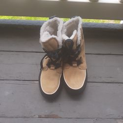 Sorel Shoes