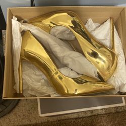  Sapatillas Doradas/Stilettos Heels 