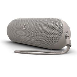 Beats Pill x Kim Kardashian