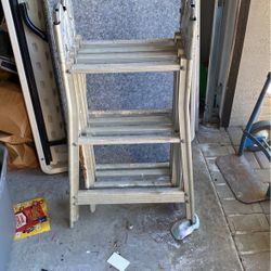 Foldable 6 Ft Ladder