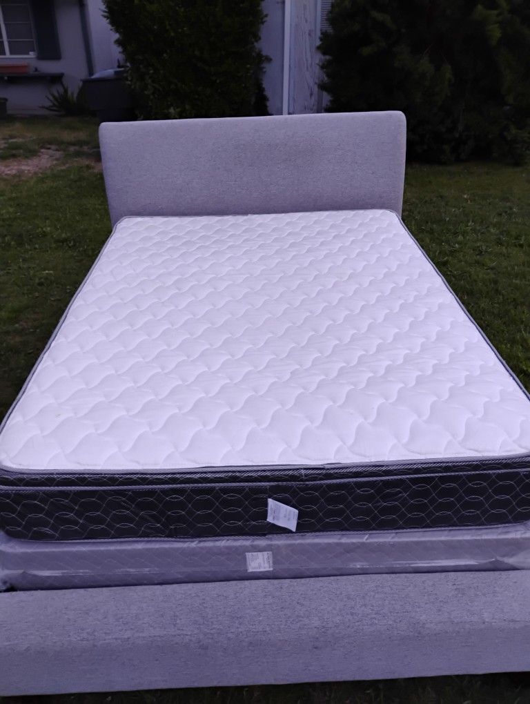 QUEEN SIZE MATTRESS SET WITH GRAY CLOTH COVERED BED FRAME