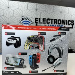 Nintendo Switch Pro Kit Plus