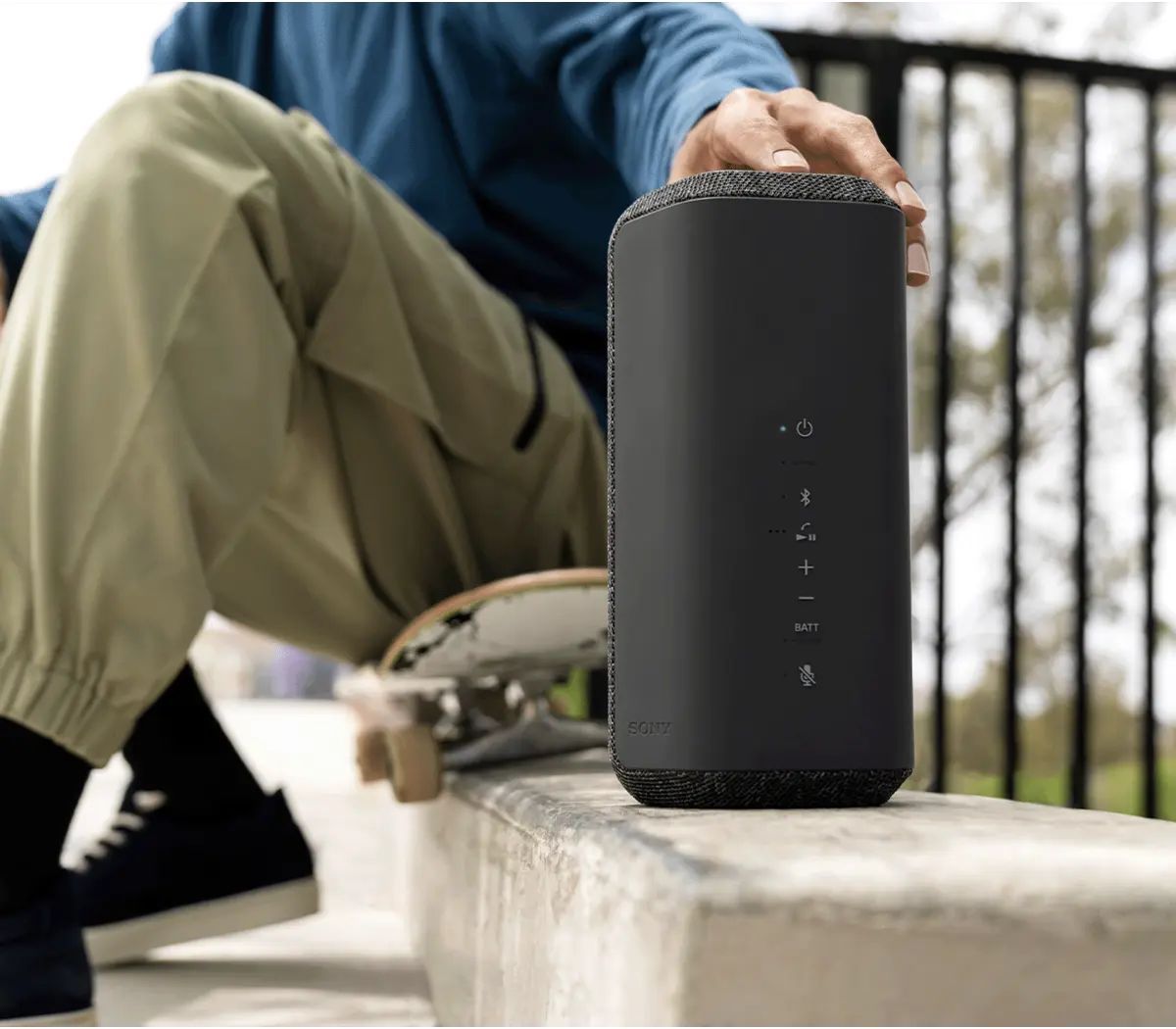 💥 Sony SRS-XE300 Portable Wireless Speaker - Premium Sound, Durable Design 💥