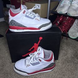 Jordan 3 Fire Red 2022- Size 3.5(USED!)