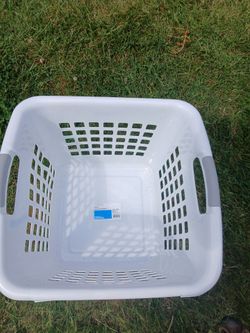 Large laundry basket