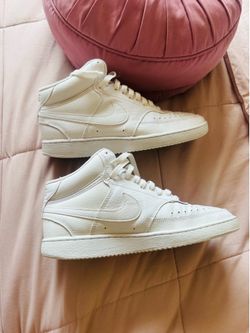 Nike Court Vision Mid – Women’s Size 8.5 – White