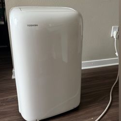 Toshiba Portable AC unit 12,000 BTU’s